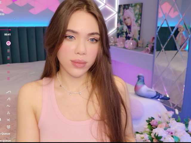 MimiFors live cam on BongaCams