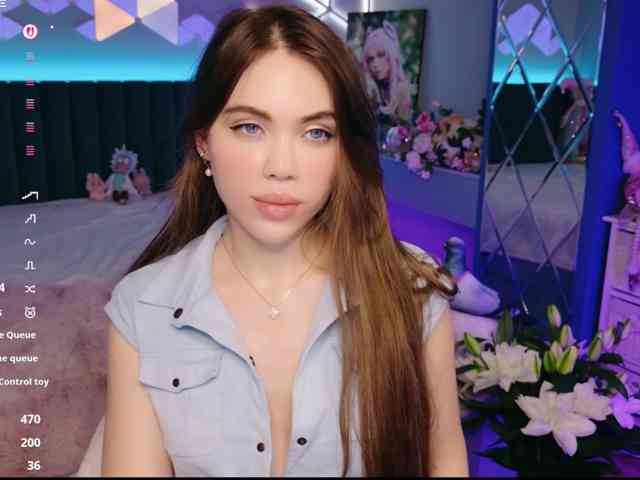 MimiFors live female cam on bongacams