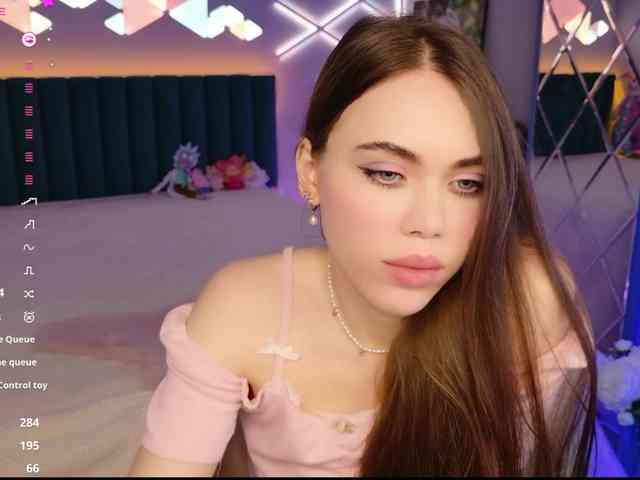MimiForce Live Webcam on BongaCams