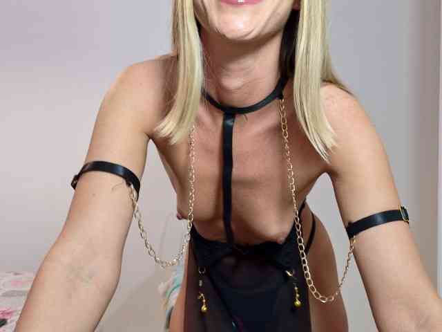 Roxanequinn webcam