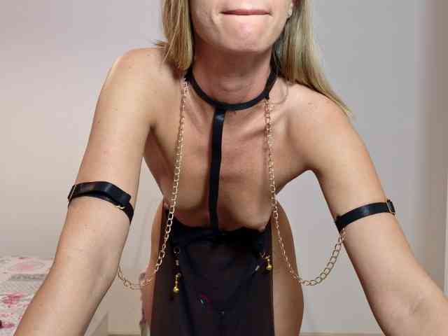 Roxanequinn webcam