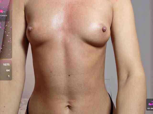 Roxanequinn webcam