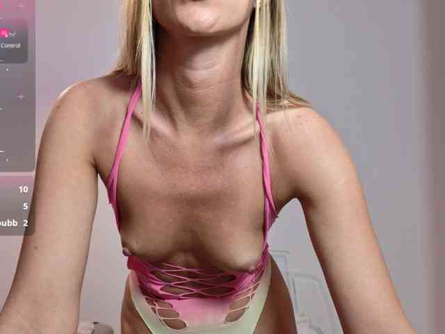 Roxanequinn webcam