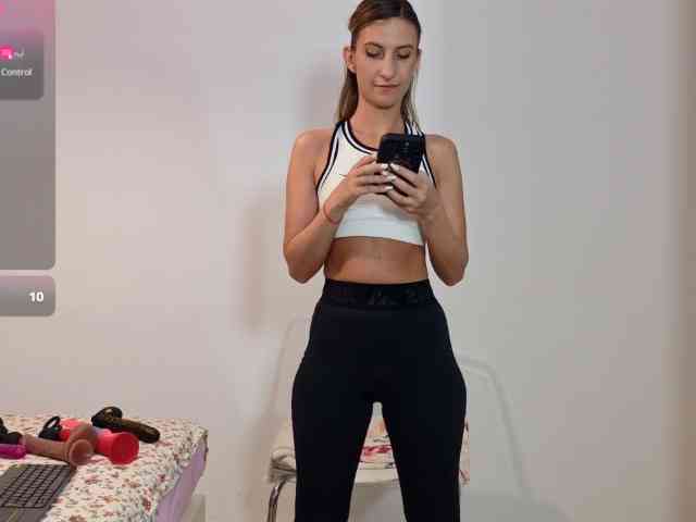 Roxanequinn webcam
