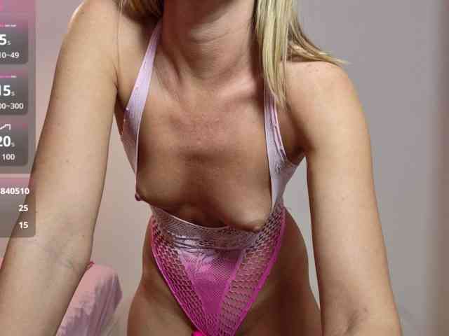 Roxanequinn webcam