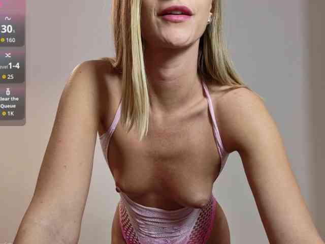 Roxanequinn webcam