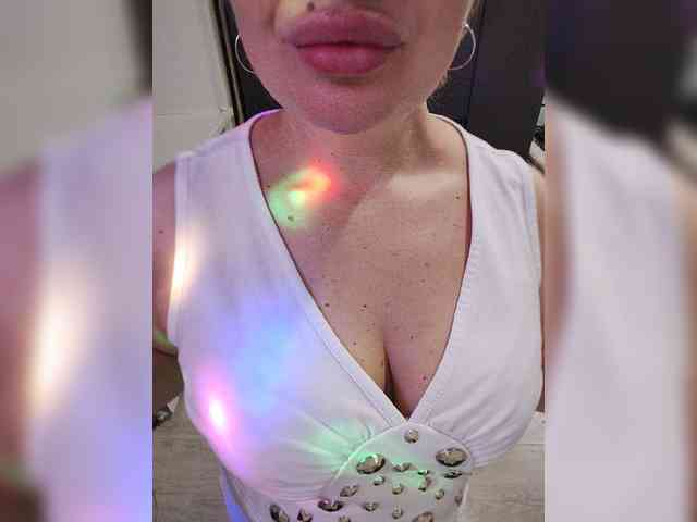 Vladlena55 webcam
