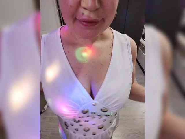 Vladlena55 webcam
