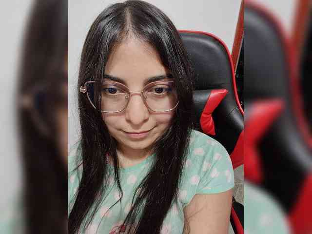Cute-angel1 Live Webcam on BongaCams