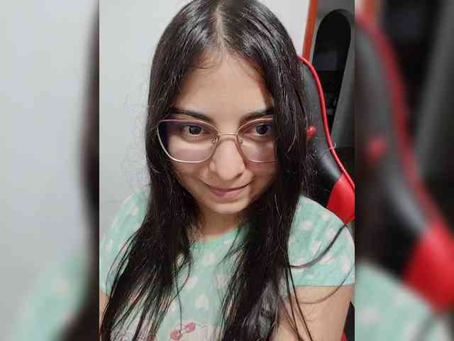 Cute-angel1 Live Webcam on BongaCams