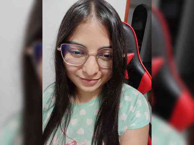 Cute-angel1 Live Webcam on BongaCams
