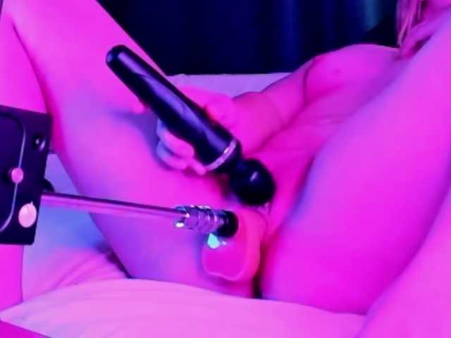SweetSadness live cam on BongaCams