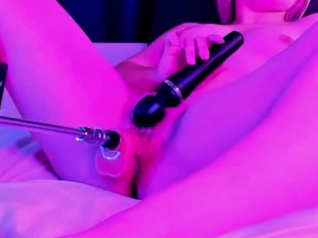 SweetSadness live cam on BongaCams