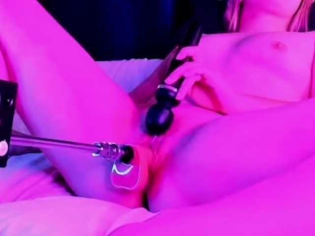 SweetSadness live cam on BongaCams