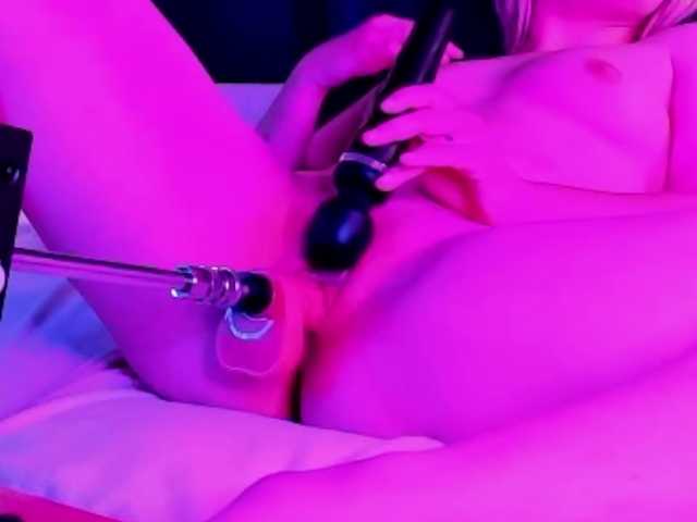 SweetSadness live cam on BongaCams