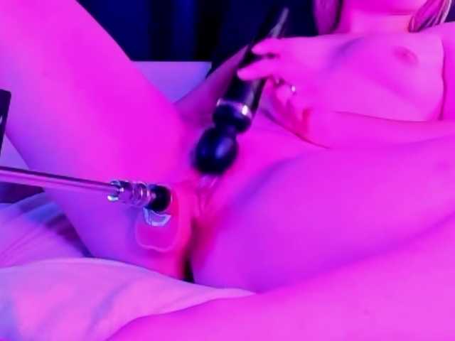SweetSadness live webcam show