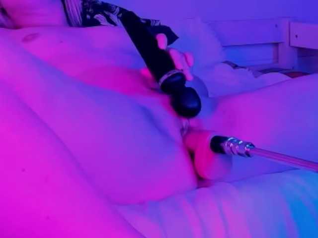 SweetSadness live cam on BongaCams