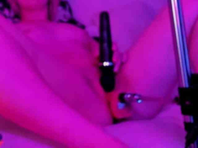 SweetSadness webcam