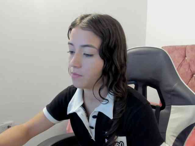 scarleth18 webcam