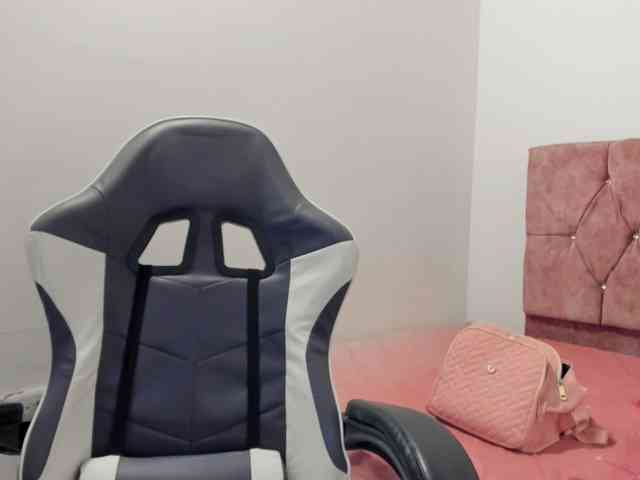 scarleth18 webcam