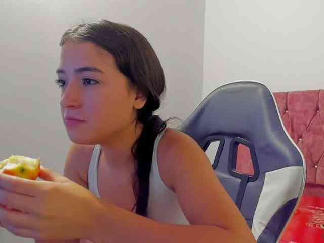 scarleth18 webcam