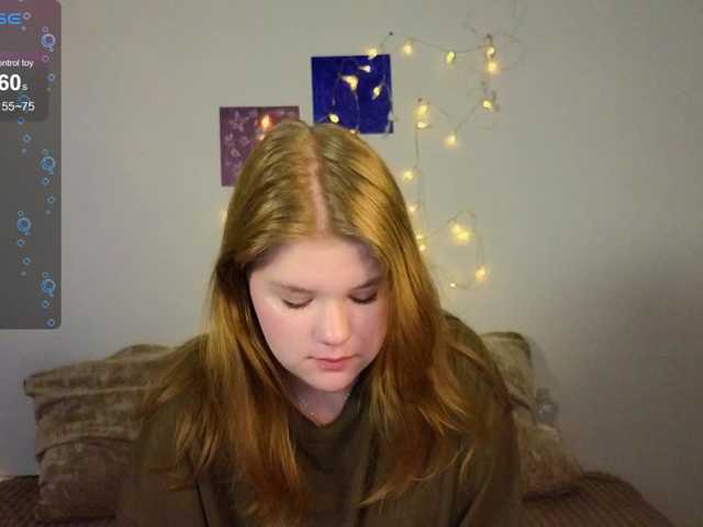 Lasey's BongaCams show and profile