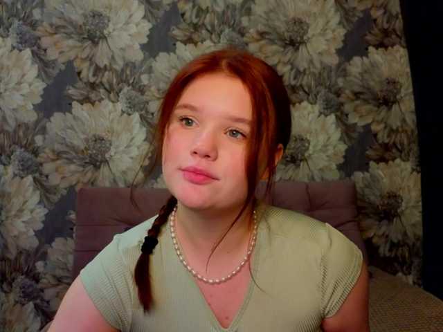 Lasey live cam on BongaCams