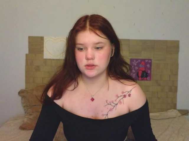 Lasey live cam on BongaCams