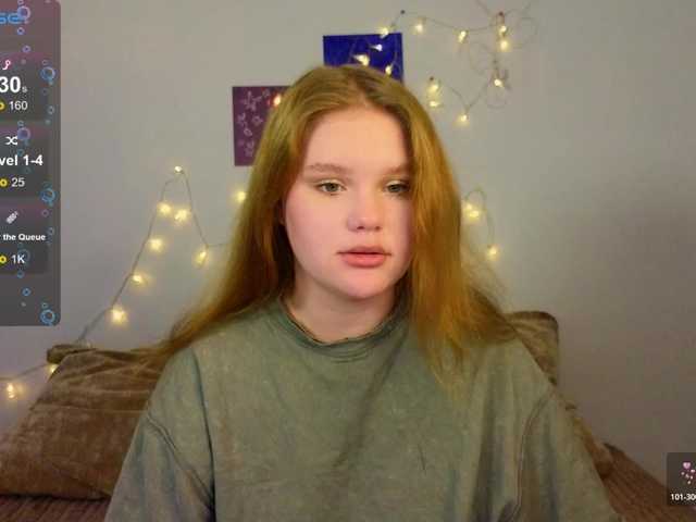 Lasey's BongaCams show and profile