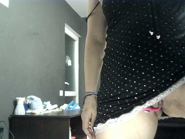 Sex chat gratuit in direct cu lionessmom pe BongaCams