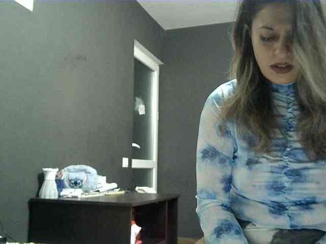 lionessmom webcam