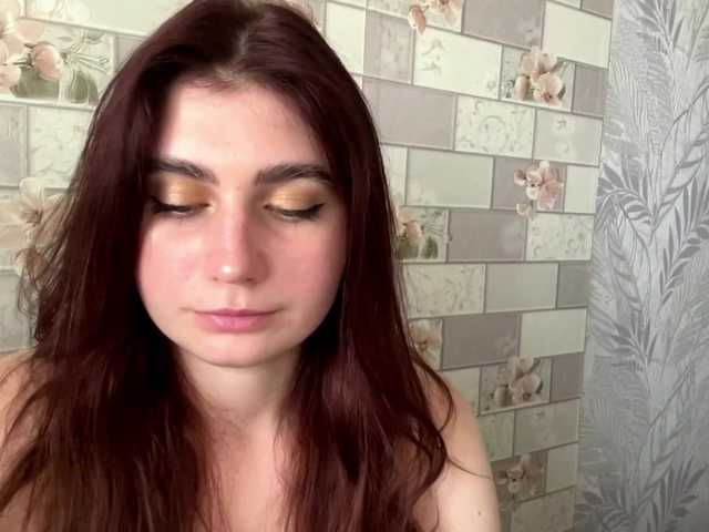 ZonaLampron live cam on BongaCams