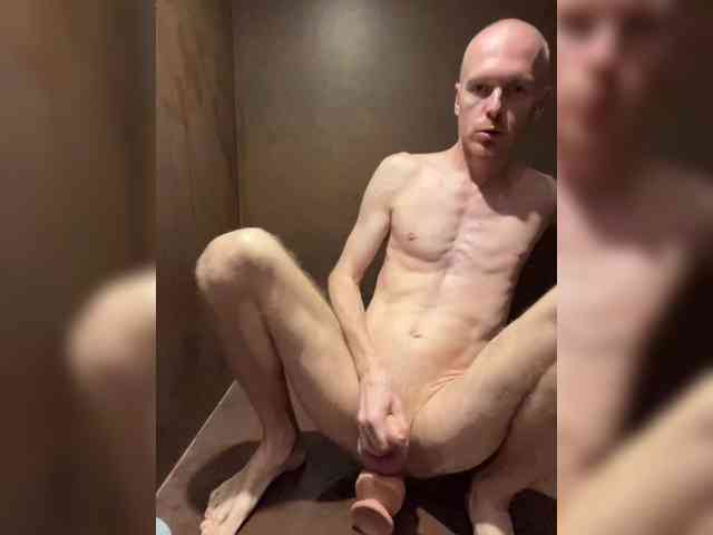 Onlypass Live Webcam on BongaCams