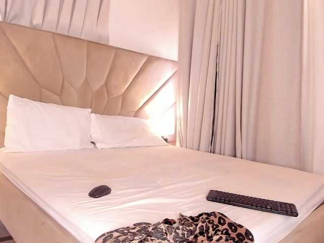 jasminmelonsa's BongaCams show and profile