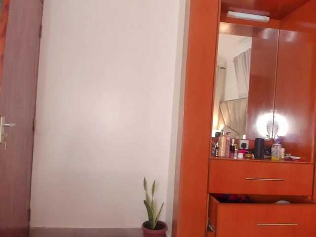 jasminmelonsa live cam on BongaCams
