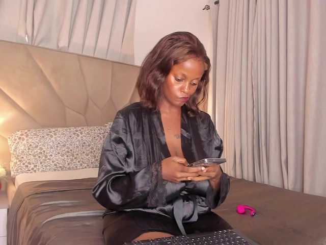 jasminmelonsa's BongaCams show and profile