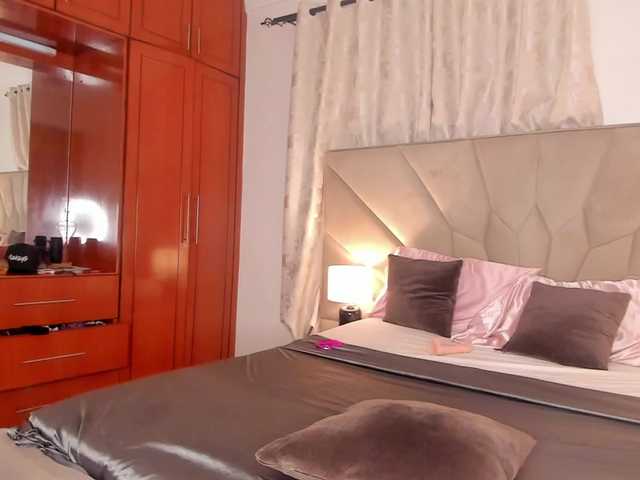 serena_ live webcam show