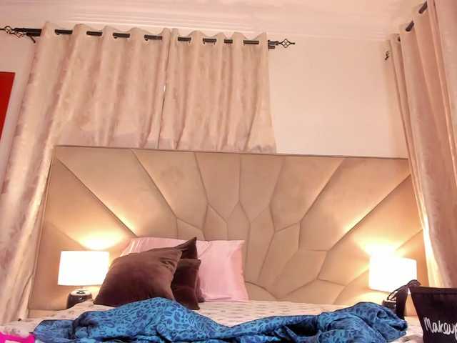 jasminmelonsa live cam on BongaCams