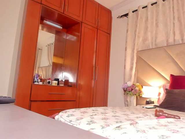serena_ live cam preview
