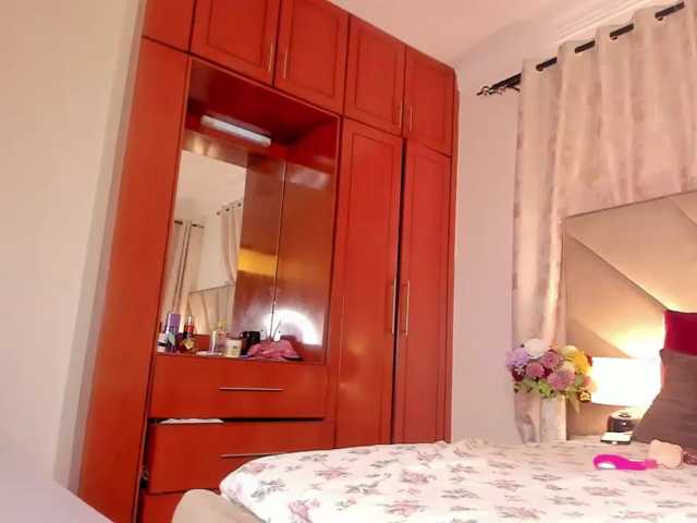 jasminmelonsa, en vivo ahora en BongaCams