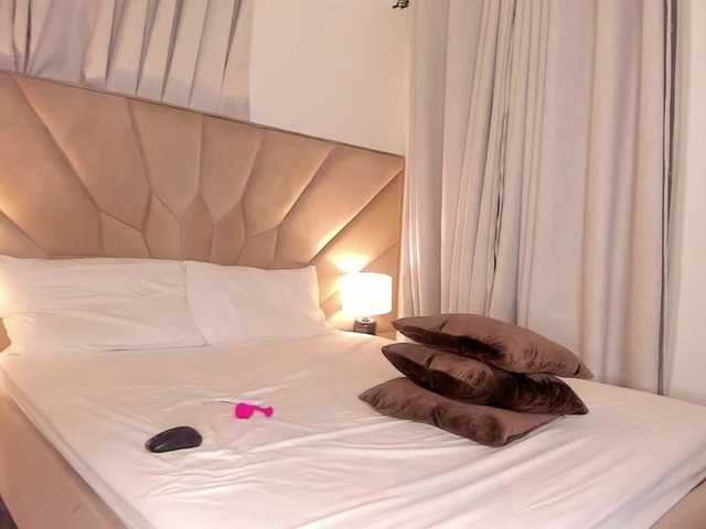 jasminmelonsa's BongaCams show and profile