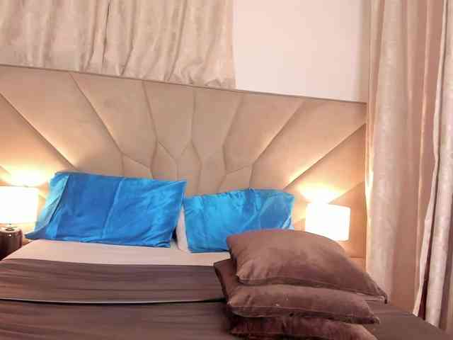 serena_ webcam