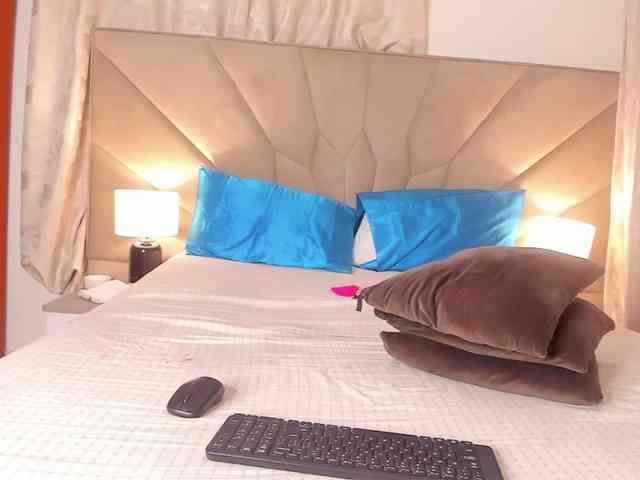 serena_ webcam