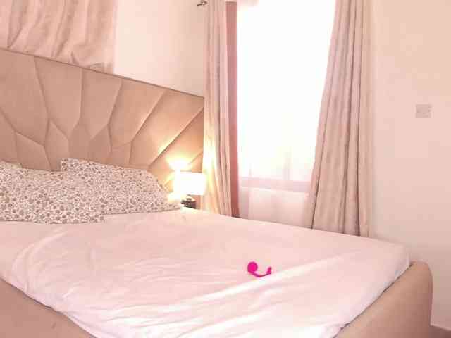 serena_ webcam