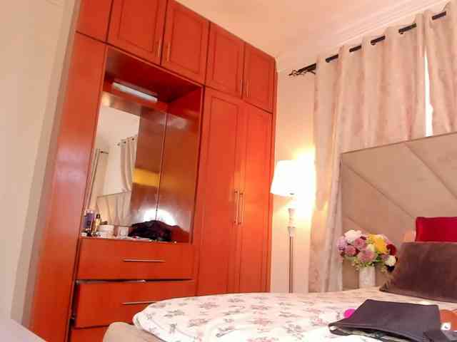 serena_ webcam