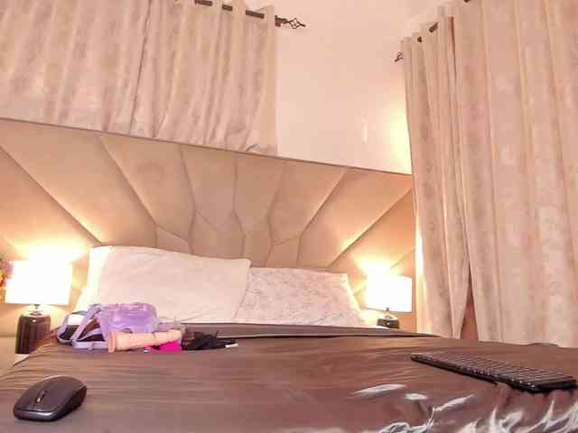 serena_ webcam
