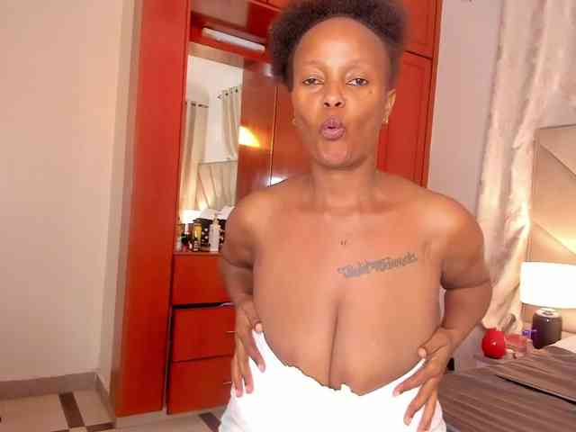 serena_ webcam