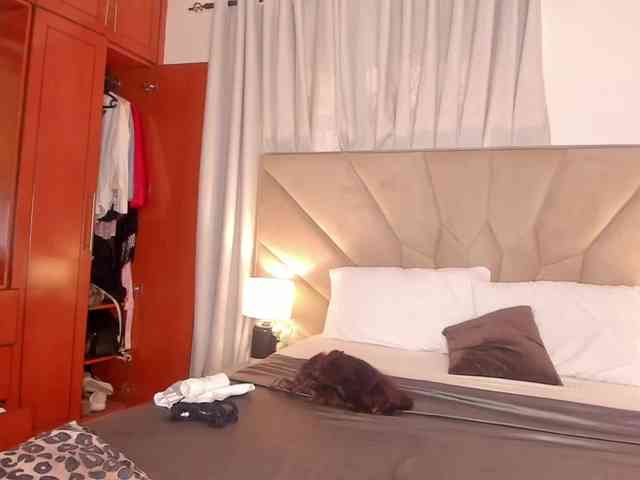 serena_ webcam