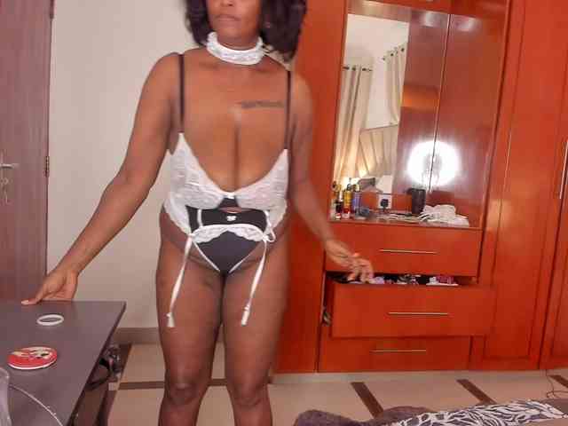 serena_ webcam