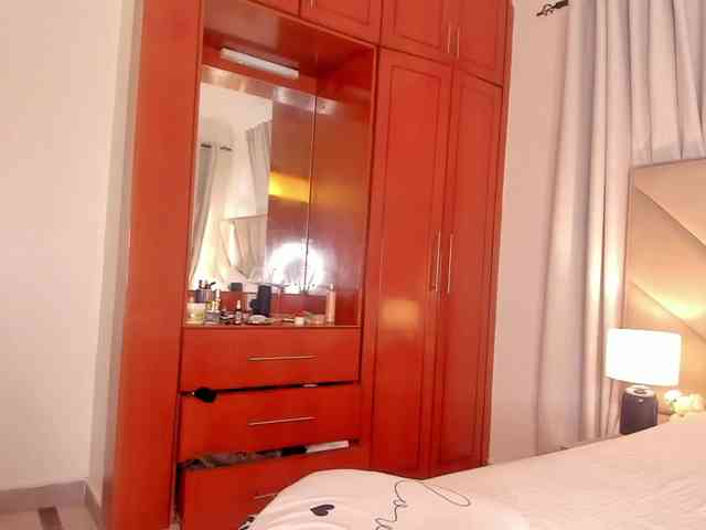 serena_ webcam